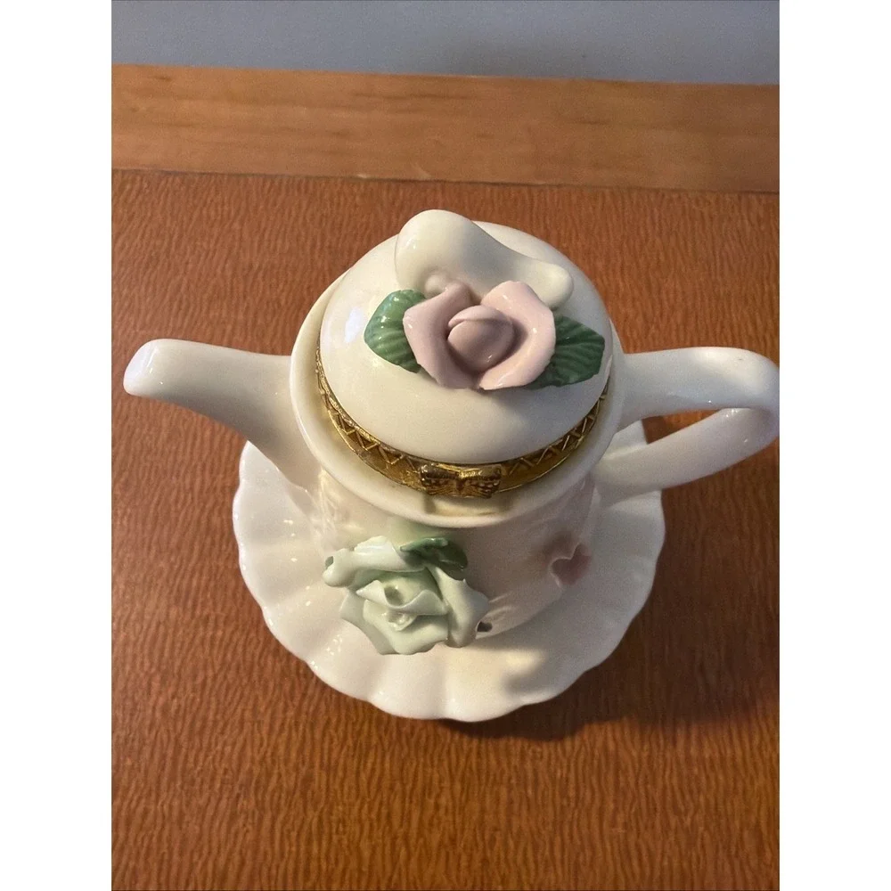 Vintage Trinket Box Teapot & Saucer Mini Roses Porcelain  4
